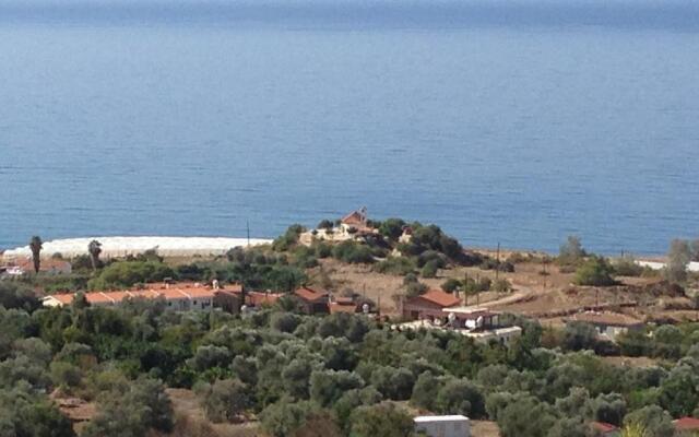 Georgias Apartments