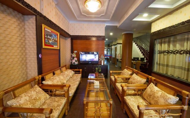 Taw Win Myanmar Hotel