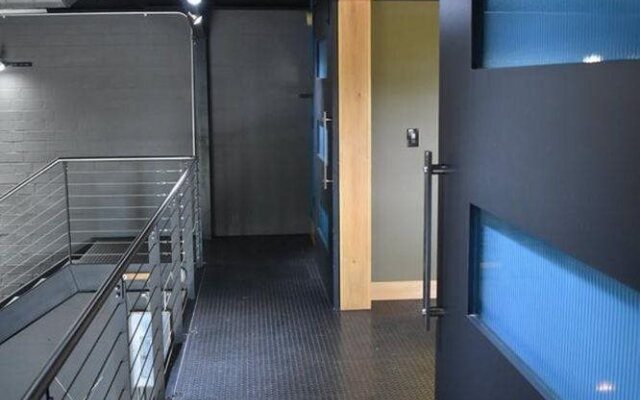 The Hangar Lofts Hotel