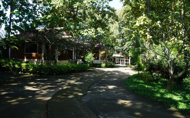 Phrom Prathan Resort