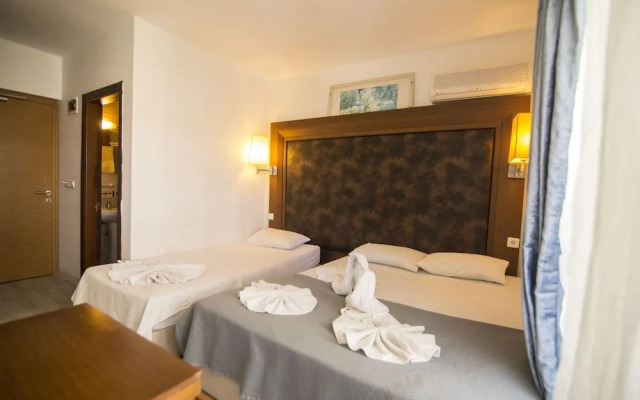 Famous Hotel Marmaris