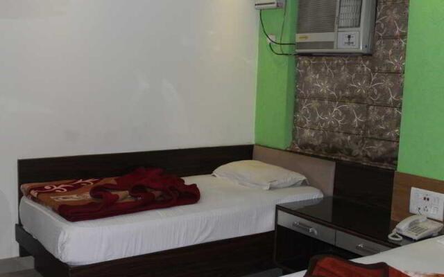 Hotel Srivinayak