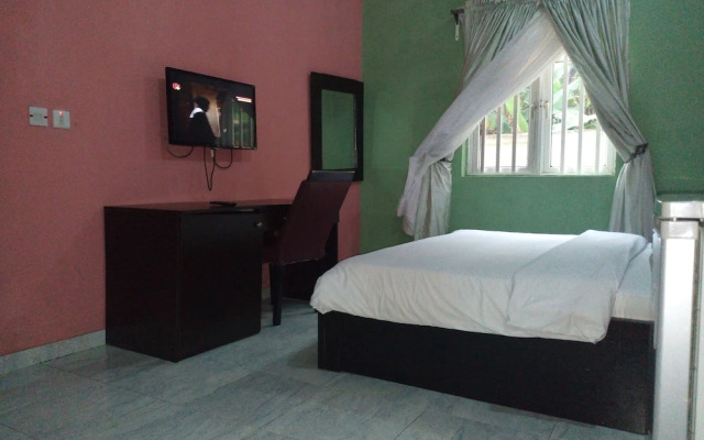 Eliata Hotel & Suites