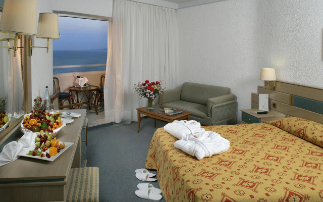 GΗotels Pallini Beach