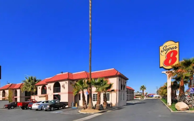 Knights Inn Buttonwillow