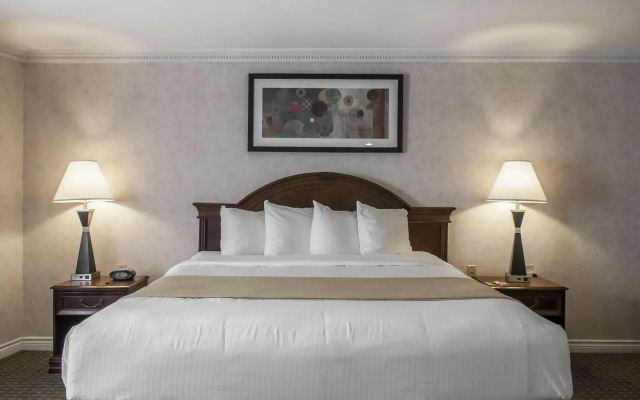 Quality Inn Airport West