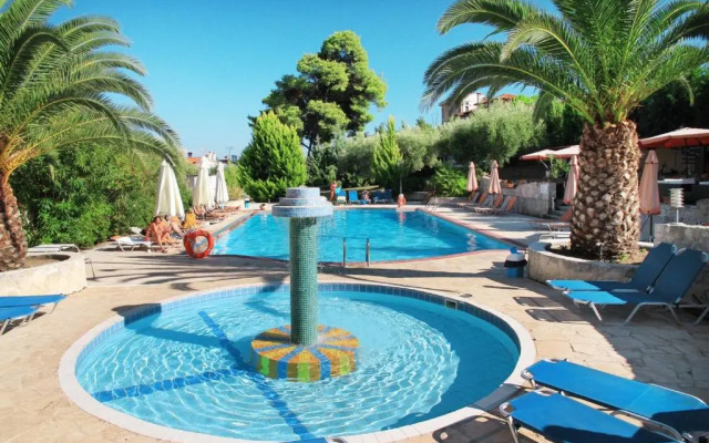 Paradise Kriopigi Hotel