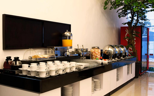Amaris Hotel Cihampelas Bandung