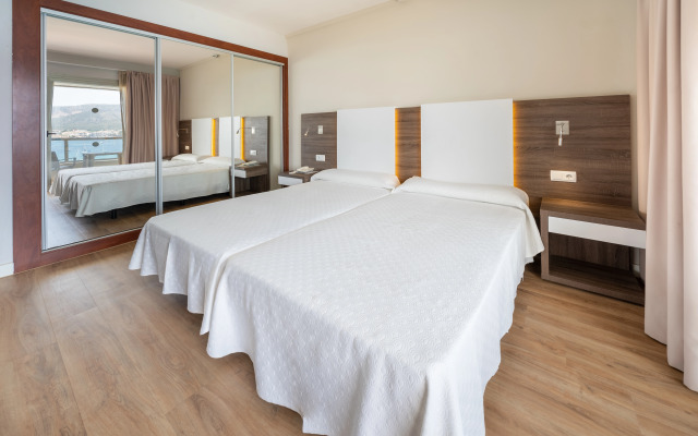 Hotel Seramar Comodoro Playa