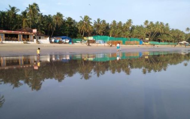 Sun N Moon Palolem Beach