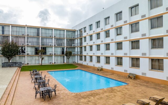 African Sky Hotels - Ermelo Inn