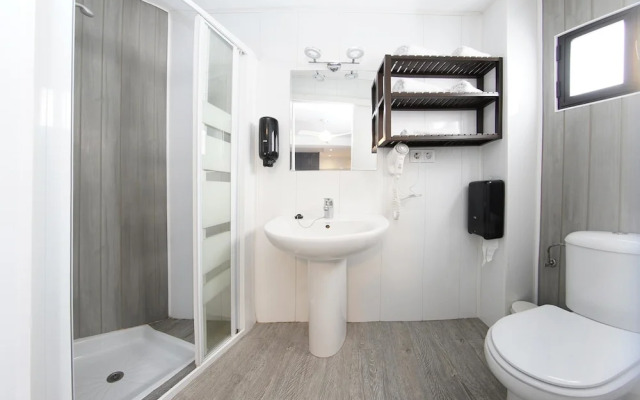 Apartamentos Playa 76