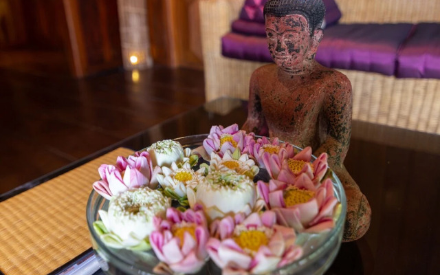 Wat Bo House