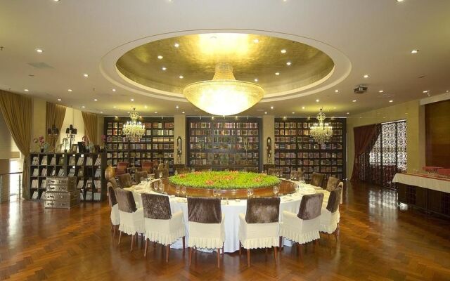 Dongli Lake Hotel Tianjin