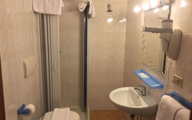 Hotel Atena