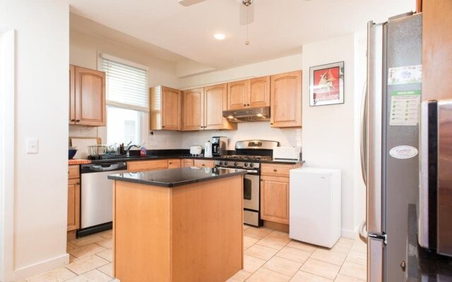 Amory Guest House