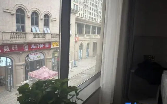 Shangkeyou Hotel (Wuxi Huiju Jiulihe Subway Station)