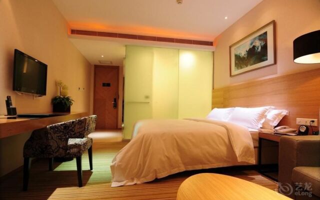 Wuhan Yuntai 6 Plus 1 Hotel