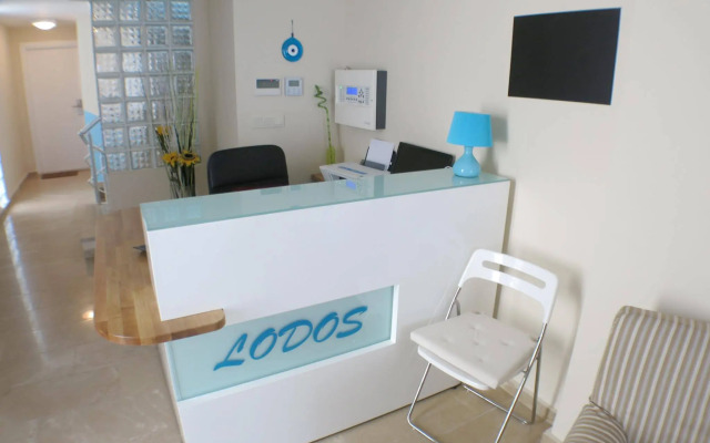 Lodos Apartments