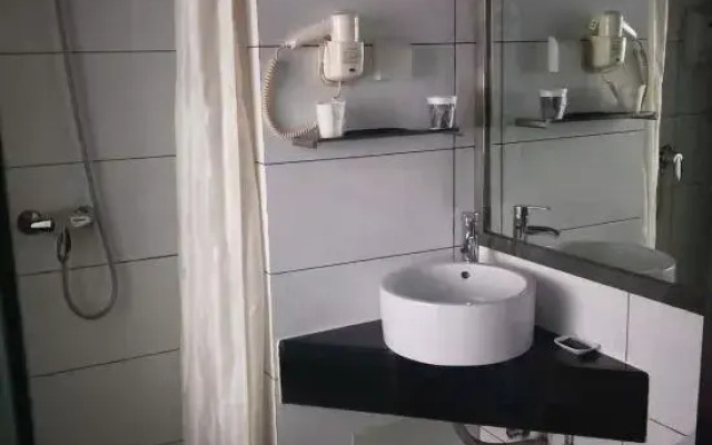 Home Inn neo (Changchun Qianjin Street Weixing Road)