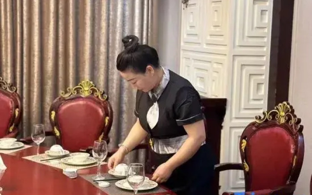 Lu Hua Grand Hotel