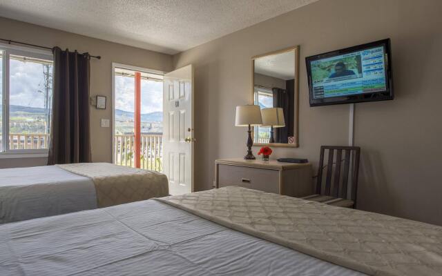 The Maple Leaf Motel Inn Towne