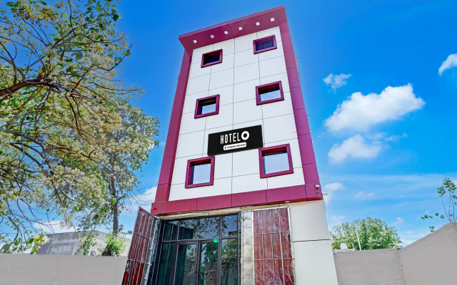 Super Hotel O Sikandra Near Akbar Tomb