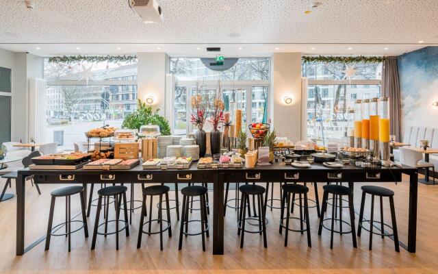 Koos Hotel & Apartments