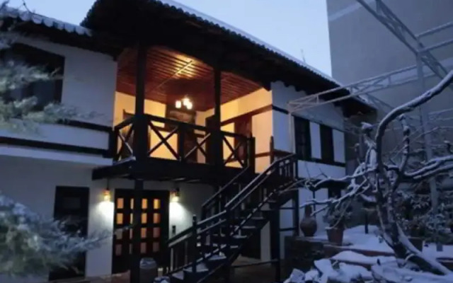 Guest House Bujtina Leon