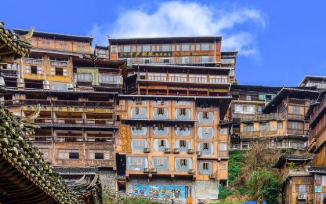 Xijiang Miao Village Family Hotel