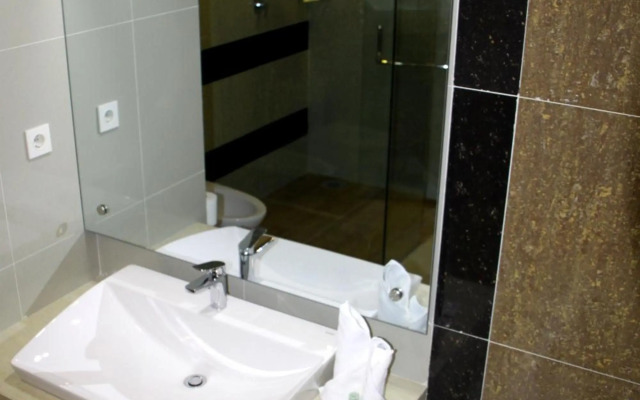 Grand Q Hotel Gorontalo