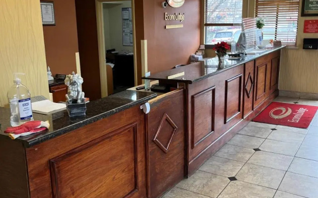Red Carpet Inn - Dumfries/Quantico