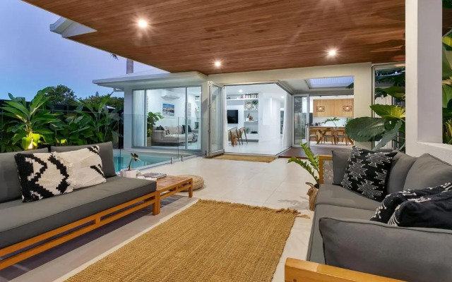 Belle Escapes - Northhouse Beachside Luxury in Palm Cove