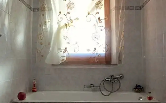 Mauro Home Bed and Relax