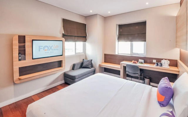 FOX Lite Hotel Grogol Jakarta