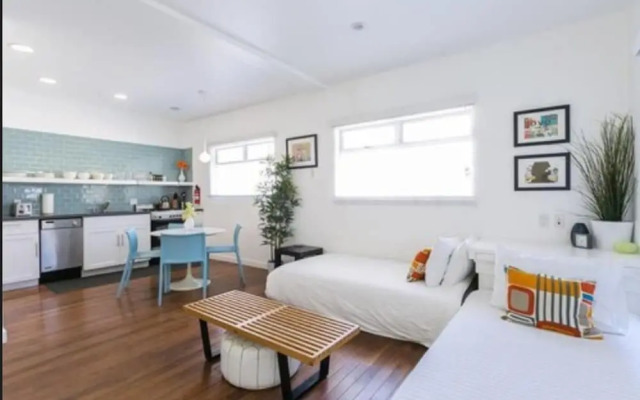 Venice Beach Vacation Condos