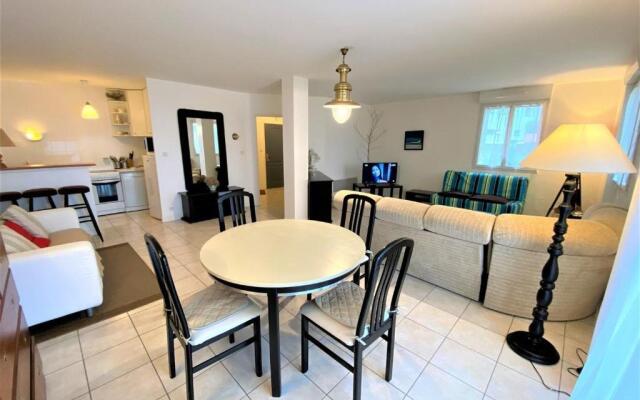 Appartement Trégastel, 2 pièces, 4 personnes - FR-1-368-17