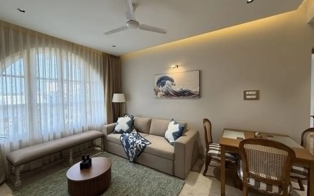 Stylish 1BR With Pool 5 Mins to Candolim Beach