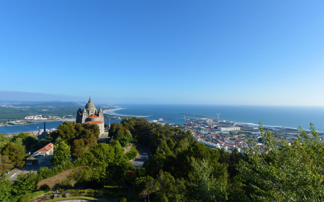 Pousada de Viana do Castelo - Historic Hotel