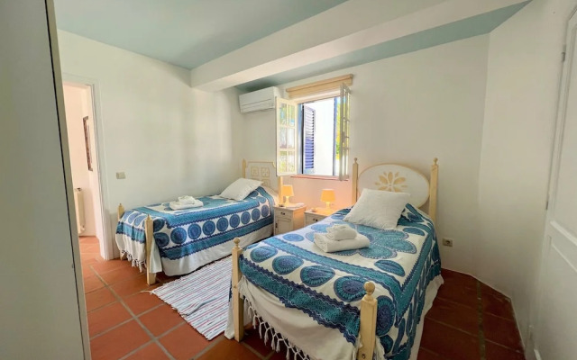 Albufeira Balaia Villa With Private Pool