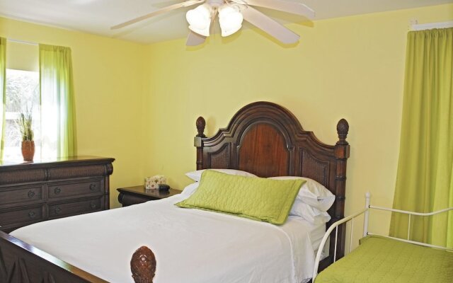 The Little Oasis Beach House