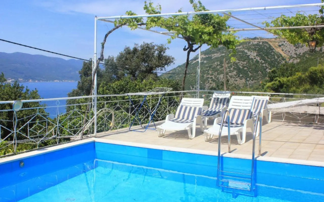 Holiday house with a swimming pool Viganj, Peljesac - 10175
