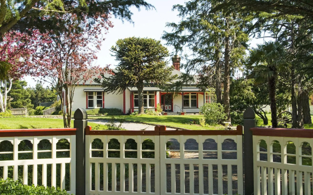 Woodgrove Homestead