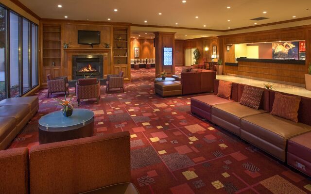 Red Lion Hotel & Conference Center - Seattle/Renton