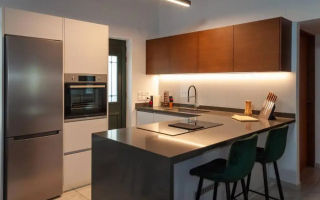 THE AA VILLA: Your Interactive Home Experience!
