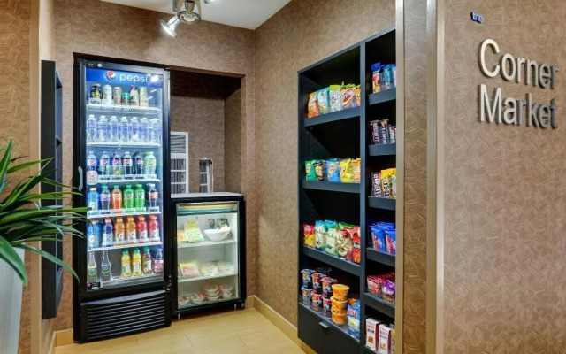 Fairfield Inn & Suites Hutchinson