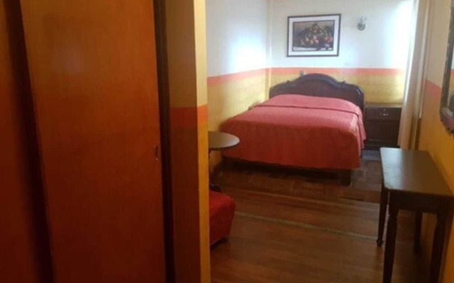 Hostal Toscana