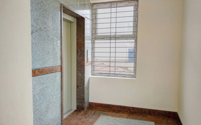 Hotel 12 Degree West by OYO Rooms