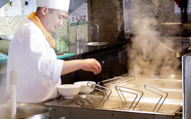 Courtyard by Marriott Kunshan