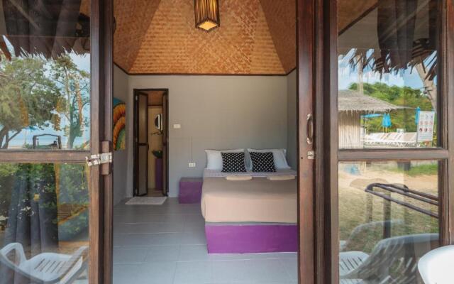 Sabaii Bay Resort